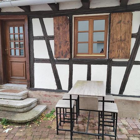 Petite Maison Alsacienne Entzheim Exterior foto